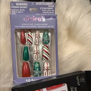Claire's Holiday Glitter Press-On Nails